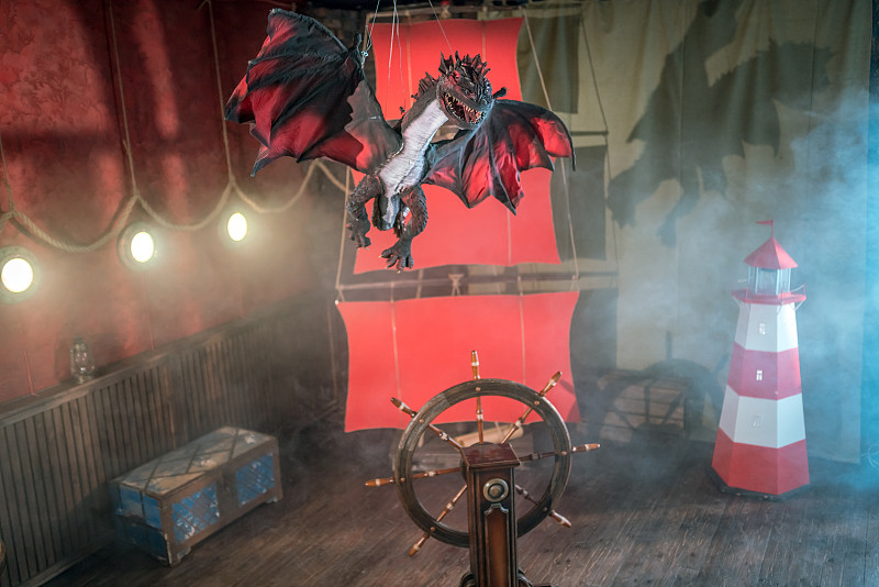 梦境奇遇,驾驶红车满载而归的鱼之旅 梦境奇遇,驾驶红车满载而归的鱼之旅