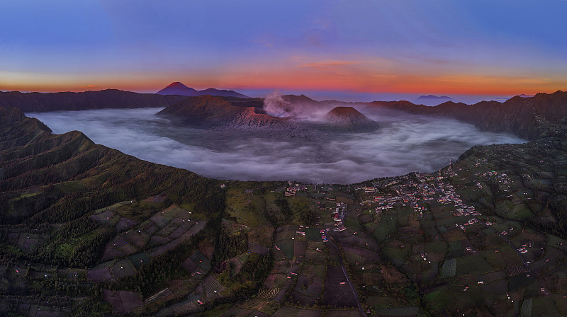 婆罗摩火山,滕格尔火山,塞梅鲁火山,国家公园,婆罗摩火山口,bromo-tengger-semeru,national,park,东爪哇,橙色,全景,户外