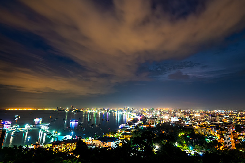 泰国,著名景点,城市,夜晚,芭堤雅,视角,照明设备,曙暮光,云,船
