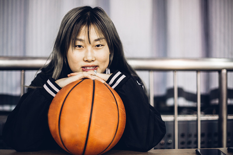 中国人,女人,篮球运动员,青年人,活力,女子篮球,休闲游戏,运动,球,职业运动员