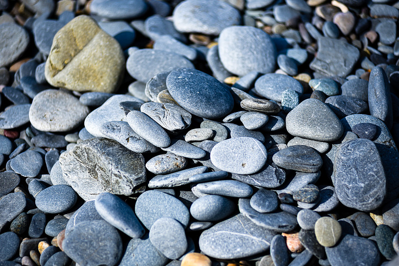 石头,圆形,花岗岩,堆,水边,黑色,灰色,简单,英国,海岸线