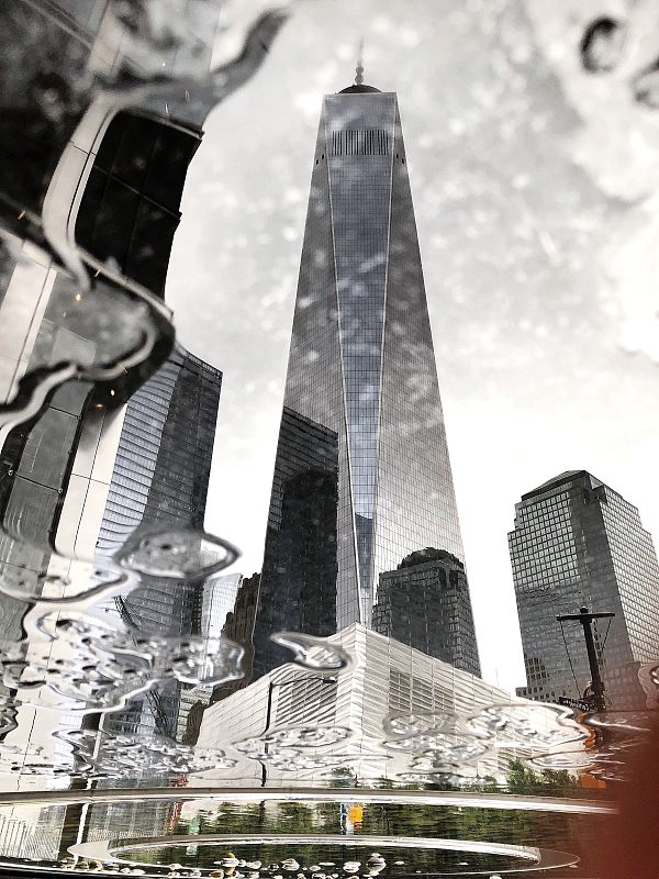 自由之塔,国际著名景点,商务,城市生活,纽约,一个人,记忆,现代,色彩鲜艳,钢铁