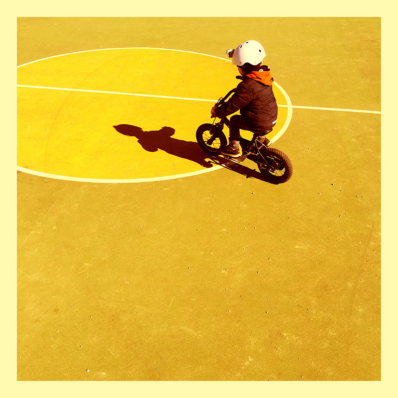 幼儿,男孩,骑自行车