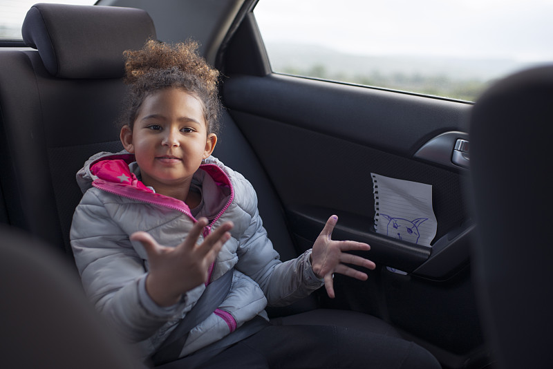 乘客,汽车,手指,旅途,女孩,汽车内部,交通工具内部,依靠,坐