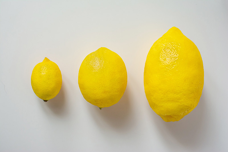完整,小的,柠檬,成一排,巨大的,背景,白色,三个物体,厨房,比例