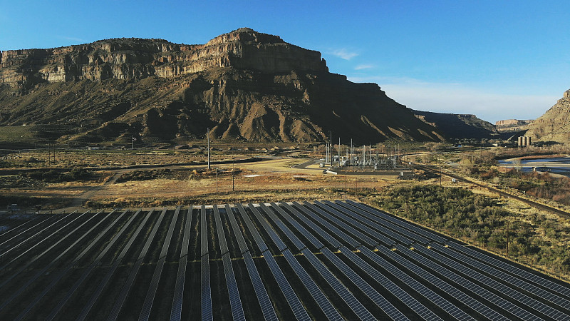 太阳能电池板,发电站,方向,峡谷,黄昏,偏远的,美国西部,自然神力,商业金融和工业
