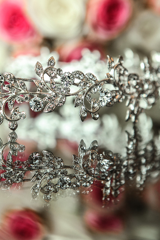 玻璃,冠状头饰,桌子,华丽的,纹理效果,发饰,华贵,公主,仙女服,复古风格