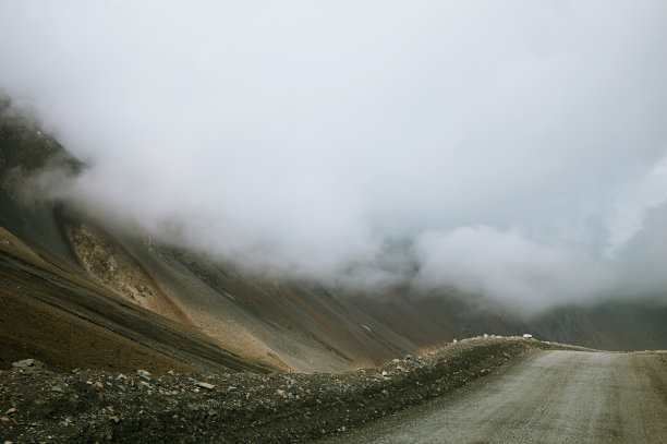 东天山