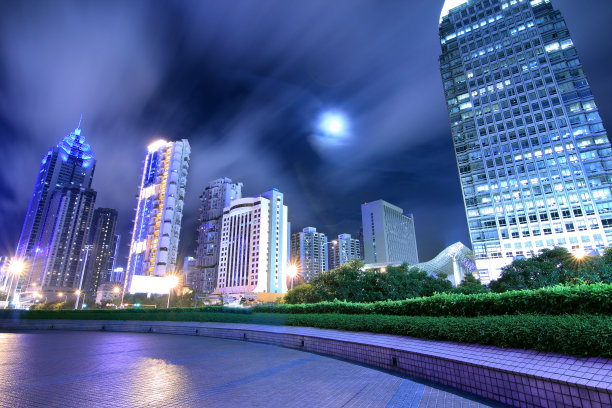 深圳广场和城市风光
