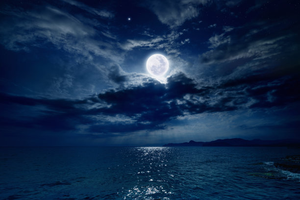 月色之夜