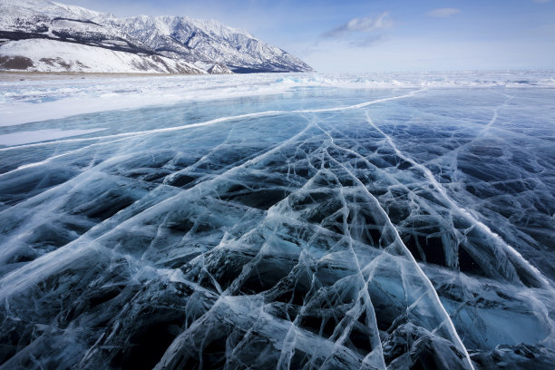 湖面的冰