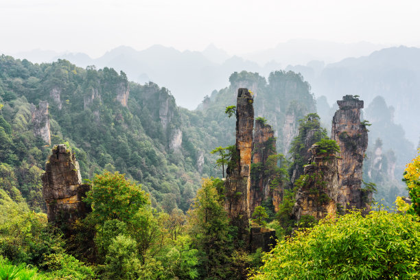 湖南省张家界风景山峰旅游景点