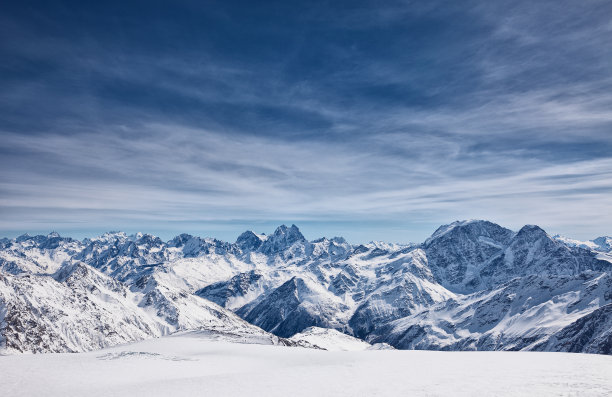 雪山冬景