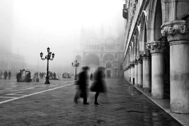 威尼斯黑白照
