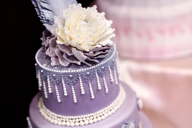 紫色圆形婚礼背景