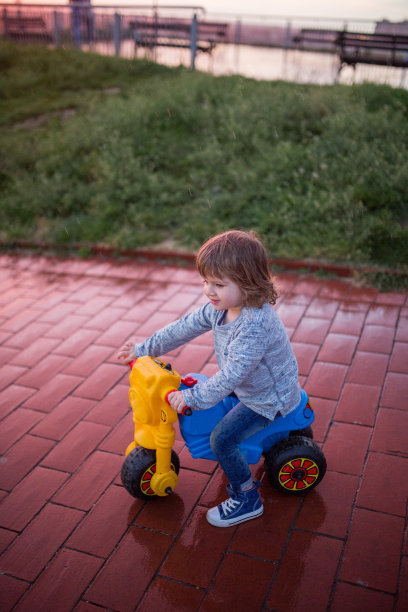 儿童玩具摩托车