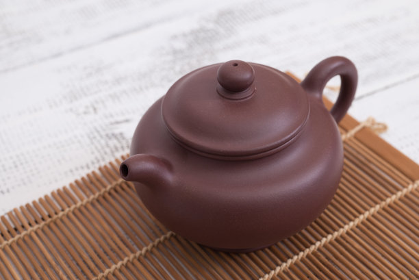 古风陶壶喝茶