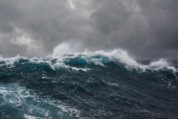 海水浪花