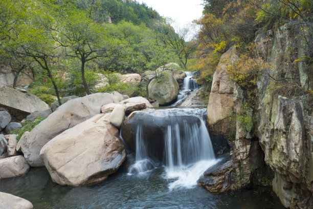 青岛瀑布