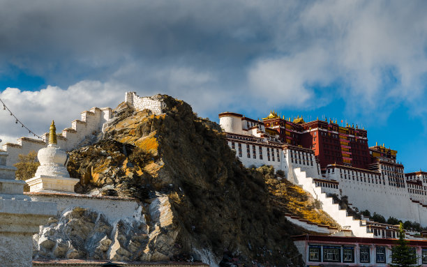 potala