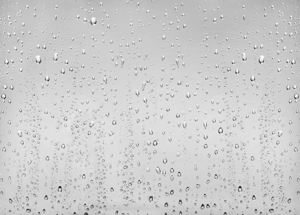 下雨天玻璃雨滴