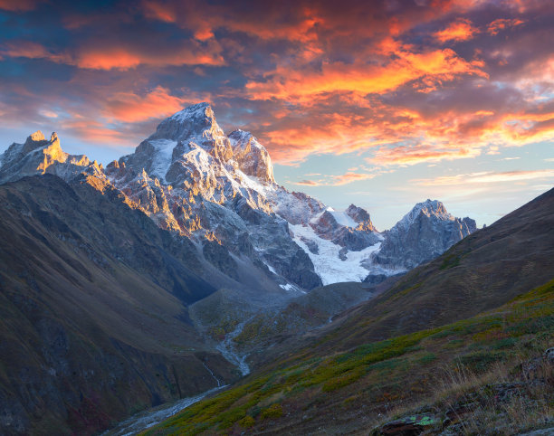 壮丽的大山风景