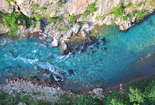 山川峡谷