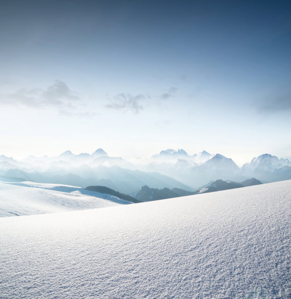 群山