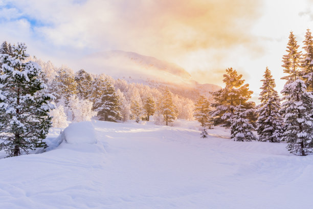 雪景夕阳