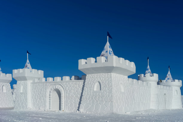 雪中城堡