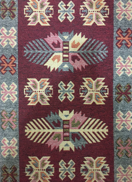 色块纹理地毯