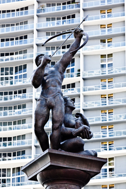 弓箭手雕像