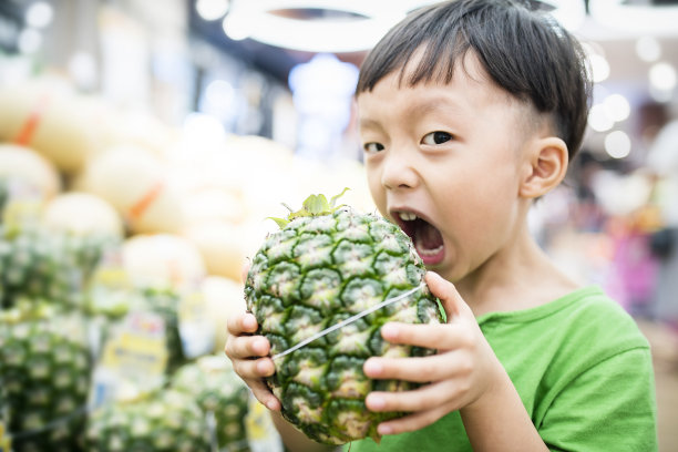 区分菠萝与凤梨