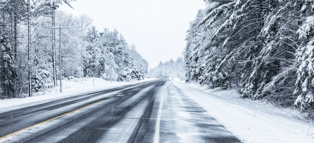 冰雪路面