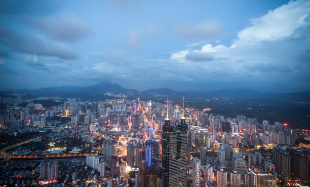 地王大厦夜景