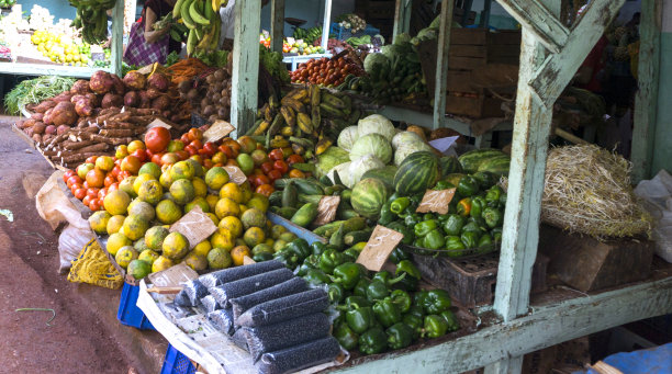 农贸市场的水果和蔬菜