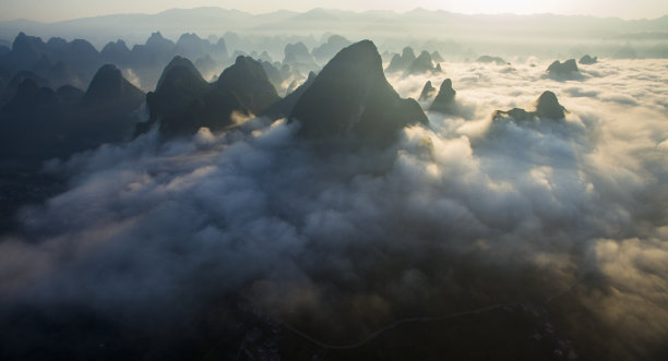 桂林漓江日出全景