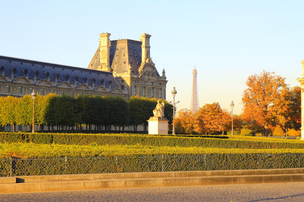 法国卢浮宫建筑景观摄影