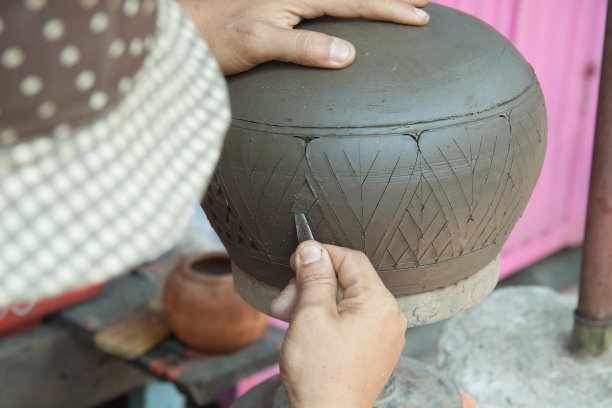 精雕陶瓷