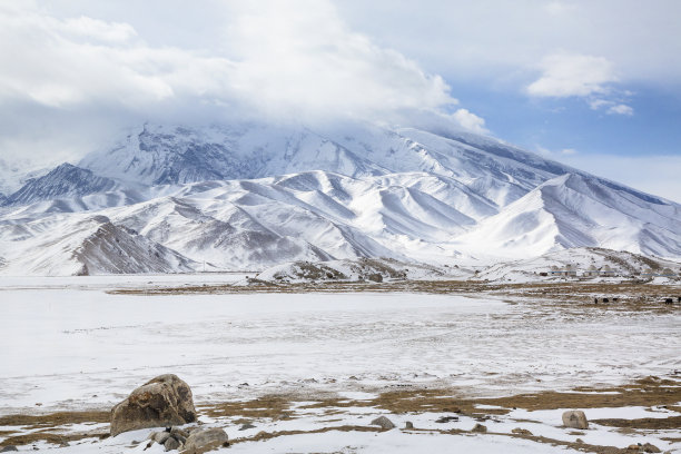 新疆冬景