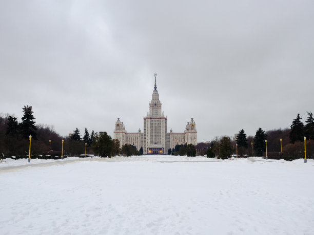 校园积雪