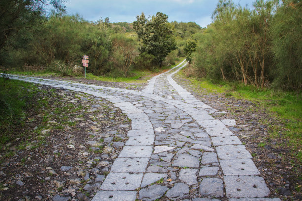 山间小路