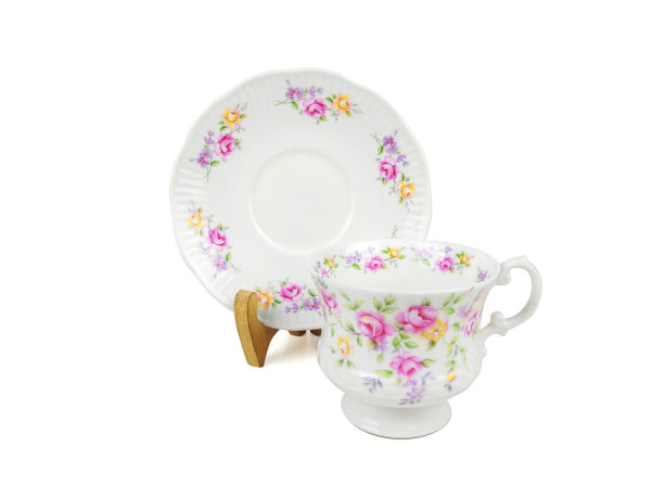 茶壶和碗碟