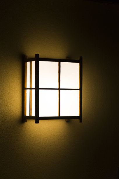 日式壁灯