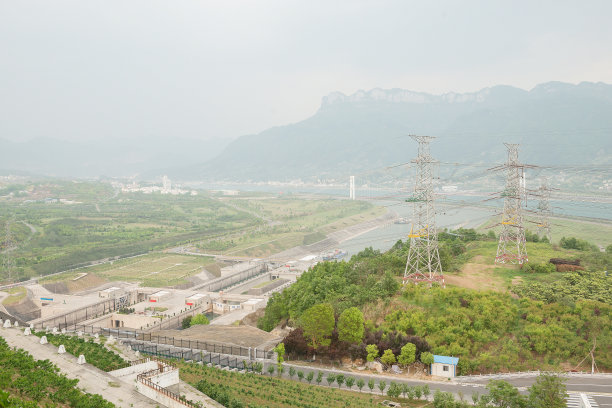 河道山体鸟瞰