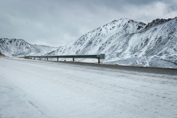 雪地公路