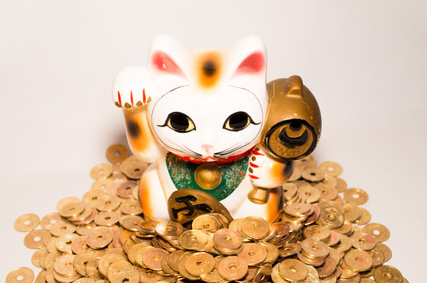 金色招财猫