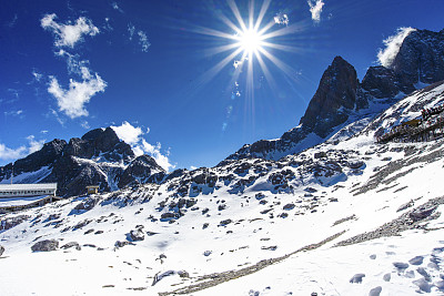 玉龙雪山