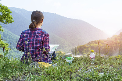 手绘山川