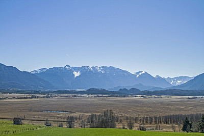 鲁瓦扎赫山谷